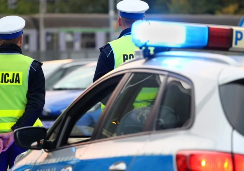 Nietrzeźwy kierowca zatrzymany dzięki świadkom. Stracił 98 tys. zł w 24 godziny