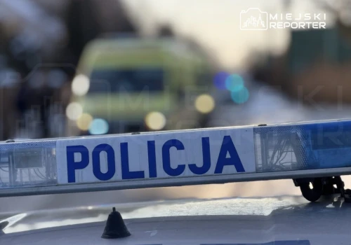 Noworodek w reklamówce pozostawiony przed zakonem. Policja szuka rodziców
