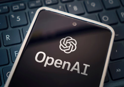 OpenAI odpiera zarzuty Apple o kradzież tajemnic handlowych