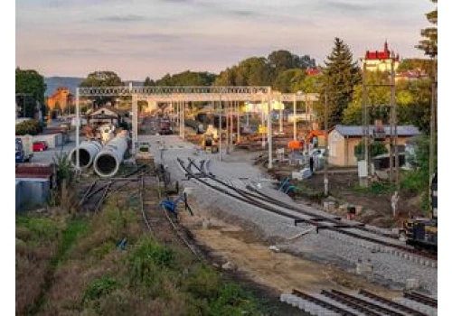 Modernizacja stacji kolejowej w Jaśle. Wielki plac budowy