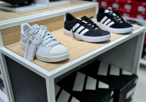 159 zł zamiast 199 zł. Myślałam, że to sneakersy Adidas, a okazało się, że to Lasocki