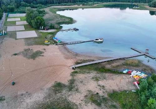 Coraz mniej wody w Jeziorze Powidzkim. Nadal brak realnych działań.