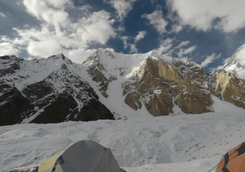 Gasherbrum VI: pierwsza próba zespołu Jacka Czecha. Odwrót z 5605 m po niemal 20 godzinach akcji