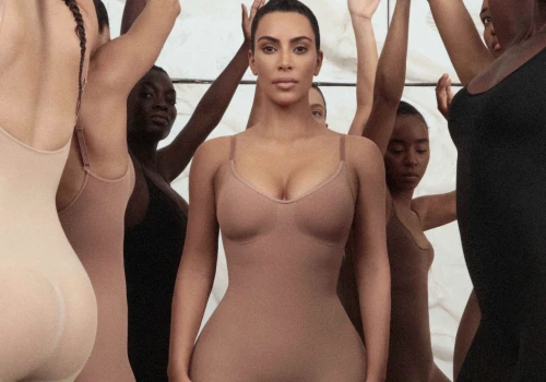 SKIMS w Polsce. Wiemy, gdzie można kupić bieliznę Kim Kardashian