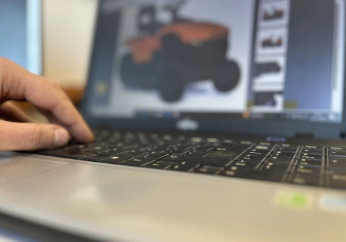 Fałszywe oferty ciągników w internecie. CBZC rozbiło zorganizowaną grupę
