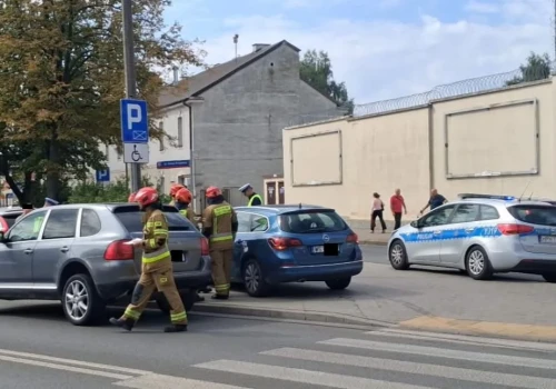 Siedlce: zderzenie na skrzyżowaniu ulic: Świętojańska - Armii Krajowej