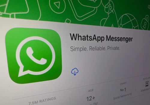 Krytyczna luka bezpieczeństwa w WhatsApp. Przy tym zagrożeniu jesteśmy bez szans