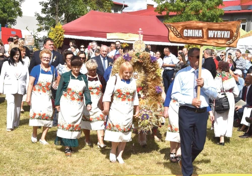Dożynkowi laureaci. Najpiękniejsze wieńce, najlepsze chleby, najciekawsze witacze…