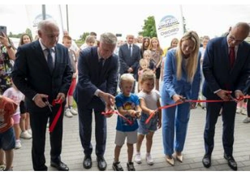 Obrowo. Dzieci rozpoczęły nowy rok szkolny w nowym przedszkolu i żłobku