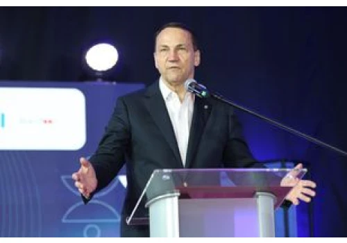 Sikorski: Musimy pokazać Putinowi, że nie damy się zastraszyć