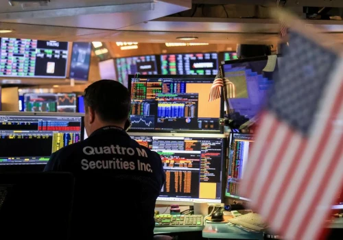 Przed sesją na Wall Street: rentowności i ropa wywierają presję na akcje