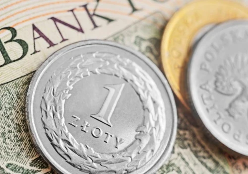 Banki zarobiły 25,1 mld zł. Zysk netto niższy o 11,4 proc. rdr