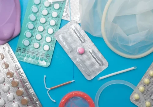 Więcej recept na „tabletkę dzień po”. Latem widać wyraźny wzrost