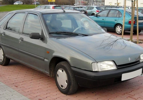 Citroën ZX ma 35 lat. Historia, technika, wersje, Rallye Raid i prawda o najbardziej niedocenionym kompakcie PSA