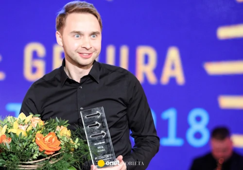 Rafał Gębura w podcaście porusza najtrudniejsze tematy. Sam przeżył tragedię