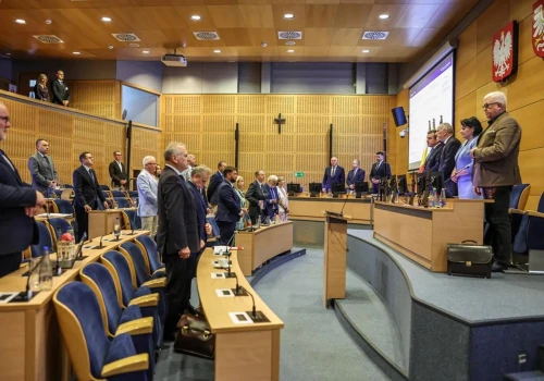 Blisko 2 mln zł dla OSP. Kto dostał kasę z naszego regionu?