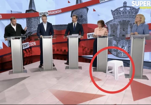 Stołek przed Moniką Piątkowską podczas debaty. „W Krakowie panuje epidemia kolesiostwa”
