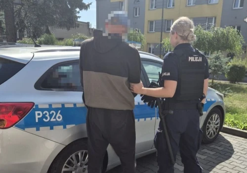 Nakło Śląskie: 400 porcji amfetaminy i 40 tys. zł u zatrzymanego 54-latka