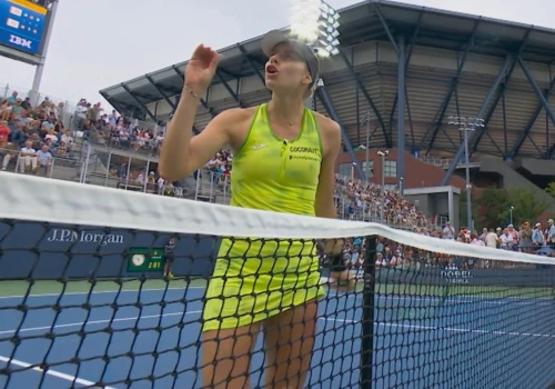 Linette od razu ruszyła do sędziego. Dramatyczny koniec dwudniowego meczu w US Open
