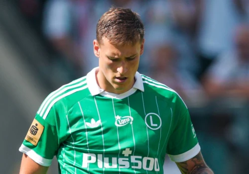 Legia wydała komunikat ws. Rajovicia. Napastnik opuszcza klub