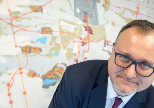CPK opóźnia przetargi. Chce uniknąć kumulacji kontraktów i musi poczekać na pieniądze z UE