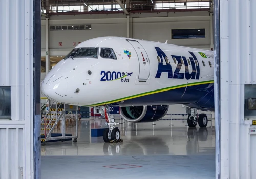 Embraer dostarczył 2000. E-Jeta. Jubileuszowy E195-E2 trafił do linii Azul (zdjęcia)