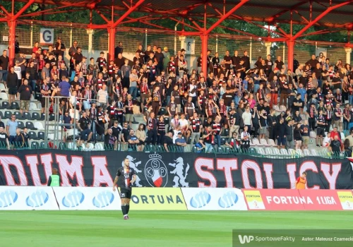 Szczegółowy terminarz 10. kolejki Betclic I ligi. Znamy termin hitu Arka Gdynia - Polonia Warszawa