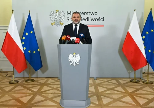 Berek jak Pawłowicz? Ostra reakcja Żurka. „Porównanie krzesła do krzesła elektrycznego”