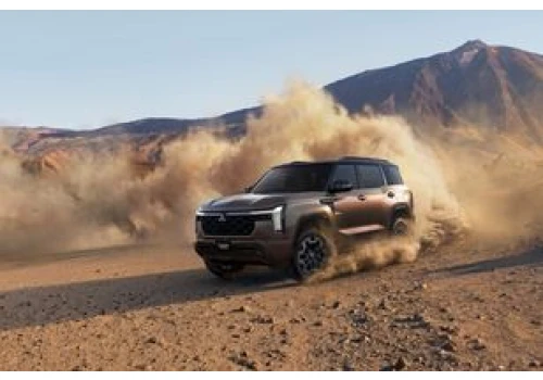 Mitsubishi przywróciło do życia Pajero. Ma stawić czoła Land Cruiserowi