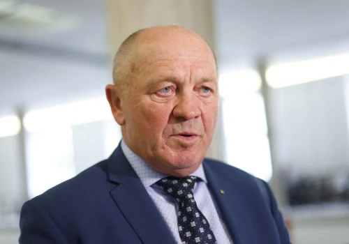Sawicki bezlitośnie o Czarnku: „To zderzak, nie kandydat na premiera”. Wskazał też, …