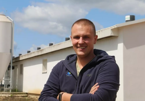 70 zł na prosię daje 900 tys. zł różnicy. Tak amortyzacja i kredyt zmieniają rachunek