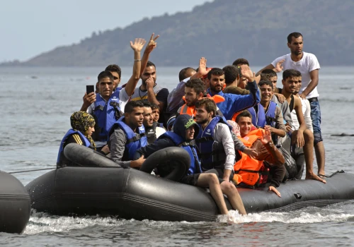 Grecja wprowadza drakońskie kary dla lewackich aktywiszczy migracyjnych
