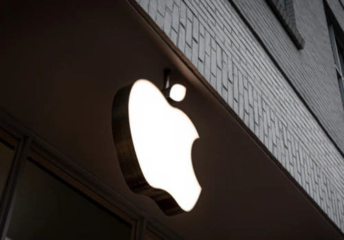 Apple pozwane na miliardy. Chodzi o zasady śledzenia użytkowników