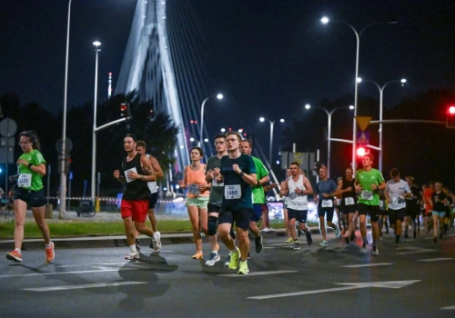 Półmaraton i bieg na 5 kilometrów – utrudnienia na Pradze, Gocławiu i Saskiej Kępie
