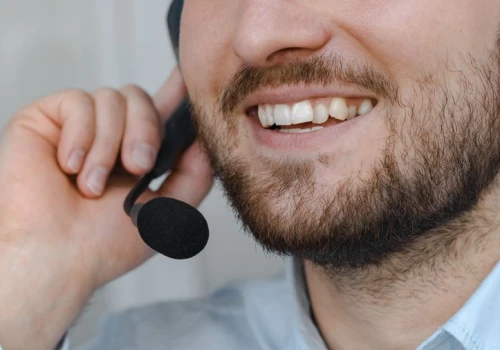 „Tylko umawiali spotkania”. UOKiK uznał, że to telemarketing i nałożył wysoką karę