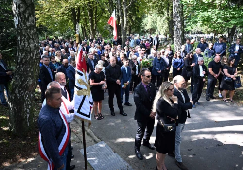 Kraków pożegnał Martę Bednarczyk. Była jedną z inicjatorek referendum (Galeria)
