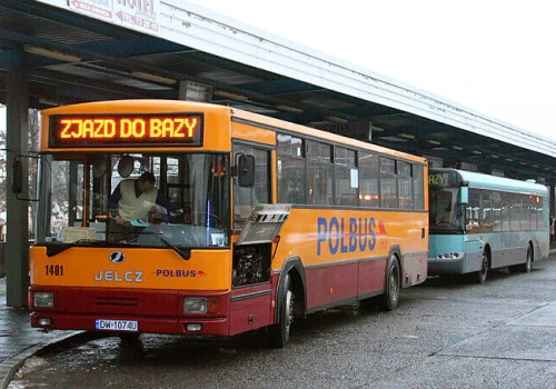 Solaris z 2000 roku ruszy w trasę. Wyjątkowy przejazd przez okolice Wrocławia