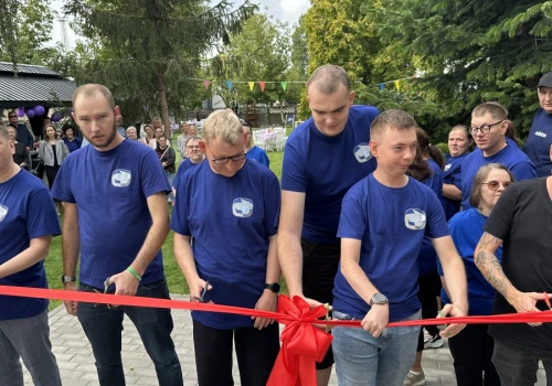 Kiedyś był tu zaniedbany ogród. Dziś „Dobre Miejsce” w Koninie zachwyca