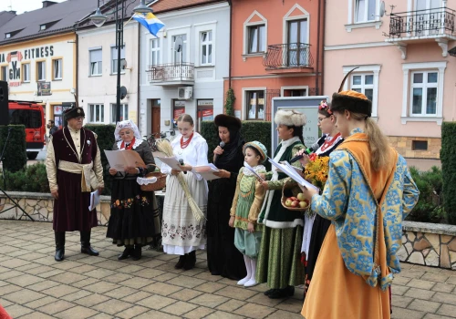 Narodowe Czytanie w Żabnie – będzie można odebrać egzemplarz 'Dziadów’ z pamiątkową pieczęcią
