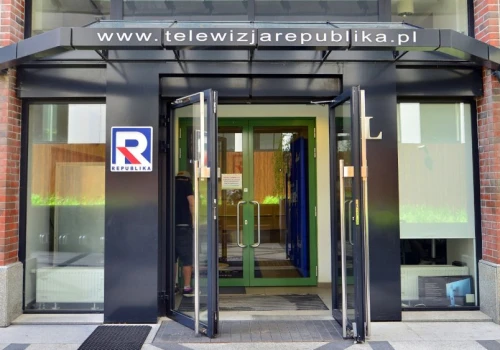 Milionowe długi TV Republika i apel na żywo. W stacji pali się grunt pod nogami