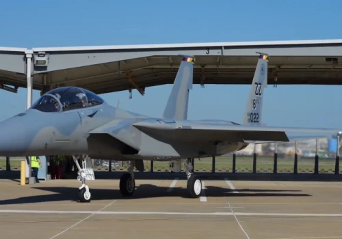 Pierwszy F-15EX Eagle II przeznaczony do bazy Kadena dostarczony