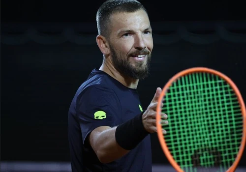 Tenis ziemny: Walków i Martos Gornes zagrają o finał w Porto!