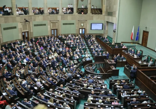 Sejm spróbuje odrzucić prezydenckie weto. Wiadomo, jak zagłosują poszczególne partie