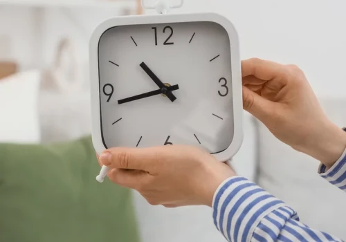 Kiedy zmiana czasu na zimowy? W tym roku nastąpi wcześniej