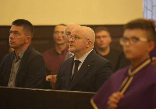 „Nie załamać się, ale spojrzeć na tę śmierć z perspektywy wiary”. Siedliska pożegnały swoich pielgrzymów