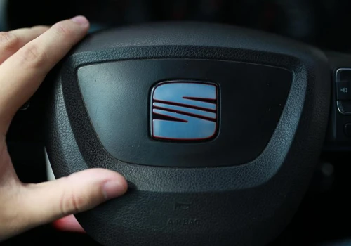 „Titanic już uderzył w górę lodową”. Volkswagen likwiduje znaną markę aut