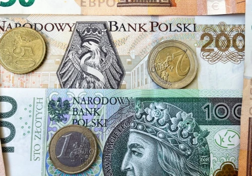 Euro, dolar i funt zmieniły kurs. Natychmiastowa reakcja złotówki