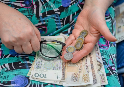 Przepracowała 40 lat na minimalnej krajowej. Wysokość emerytury może zaskoczyć