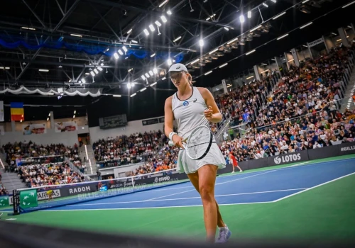 US Open 2026. Iga Świątek w 3. rundzie. Maja Chwalińska i Magda Linette zwycięskie w deblu