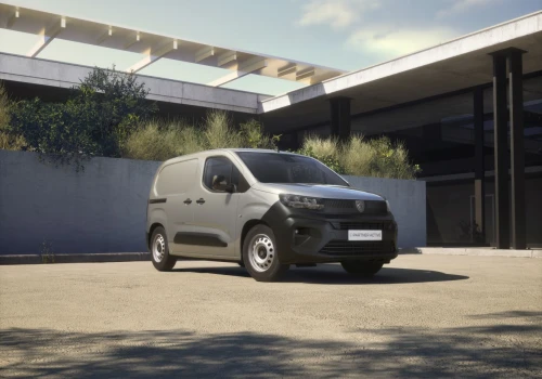 Nowa najtańsza wersja Peugeot Partner. Rusza sprzedaż w Czechach